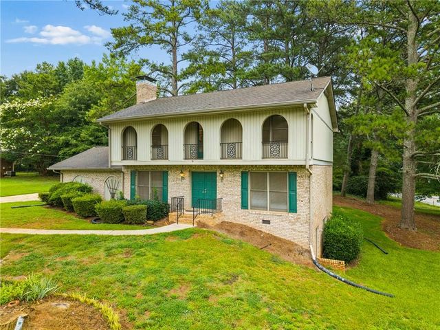 4143 Wellington Hills Drive, Snellville, GA 30039