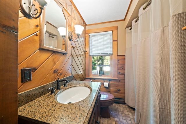 63 Reed St, Hanson, MA 02341