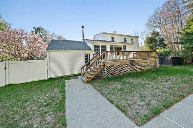 63 Reed St, Hanson, MA 02341