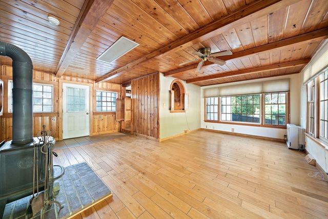 63 Reed St, Hanson, MA 02341