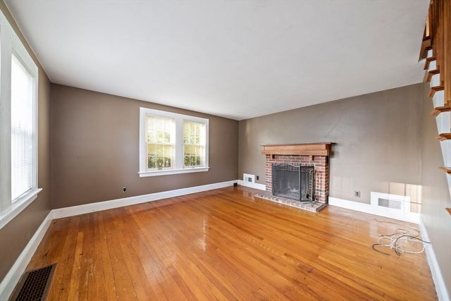 63 Reed St, Hanson, MA 02341