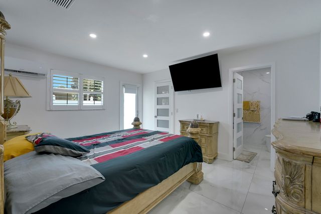 1360 SW 32nd Street, Fort Lauderdale, FL 33315