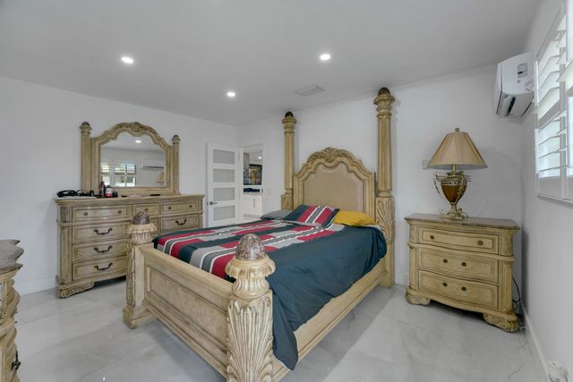 1360 SW 32nd Street, Fort Lauderdale, FL 33315