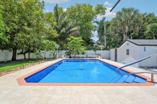 1360 SW 32nd Street, Fort Lauderdale, FL 33315