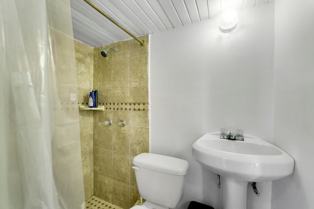 1360 SW 32nd Street, Fort Lauderdale, FL 33315