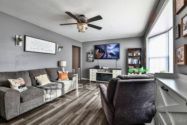 105 Westfield Drive, Harrison, OH 45030