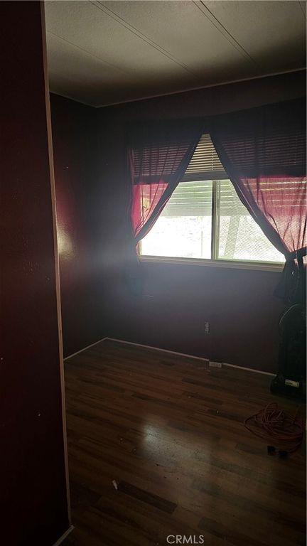 Image 10 of property listing at 15535 23rd Avenue, Clearlake, CA 95422