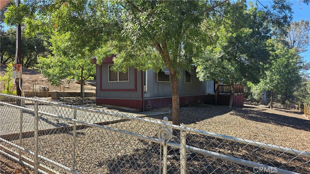 Image 18 of property listing at 15535 23rd Avenue, Clearlake, CA 95422
