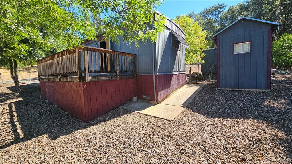 Image 29 of property listing at 15535 23rd Avenue, Clearlake, CA 95422