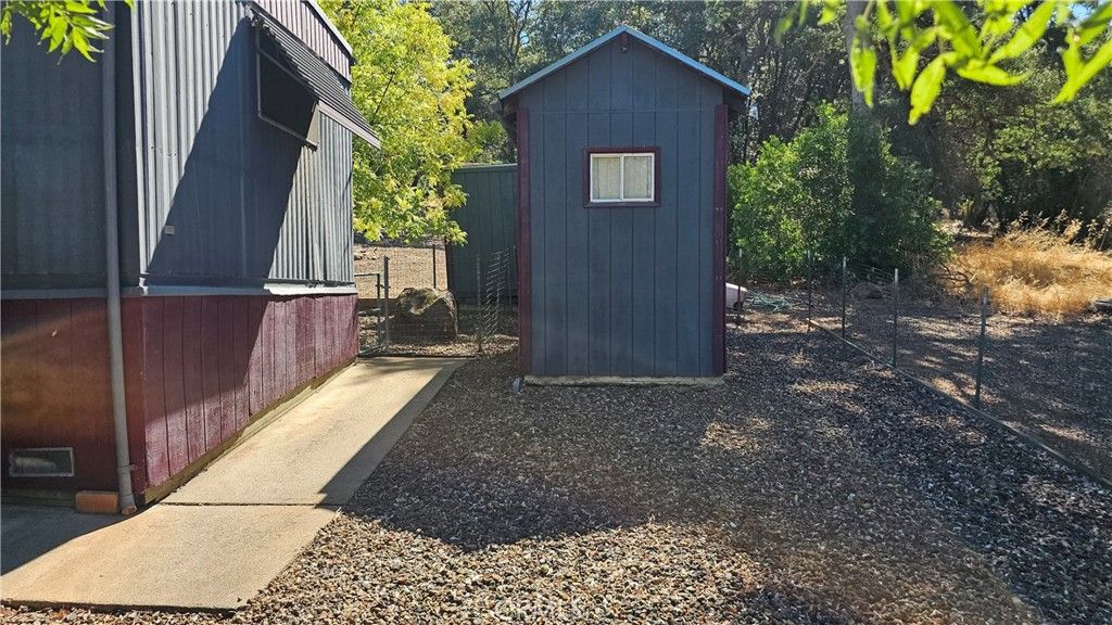 Image 30 of property listing at 15535 23rd Avenue, Clearlake, CA 95422