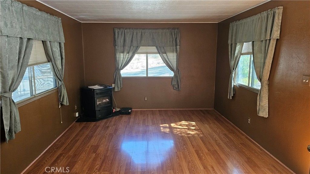 Image 7 of property listing at 15535 23rd Avenue, Clearlake, CA 95422