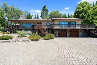 1438 NE Sherman Lane, Grants Pass, OR 97526