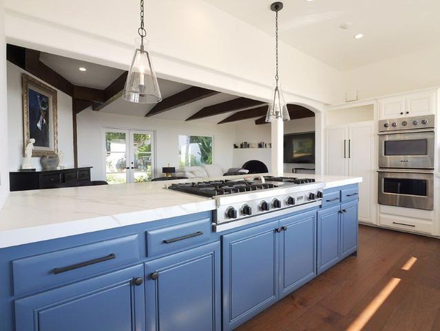 32524 Seacliff Drive, Rancho Palos Verdes, CA 90275