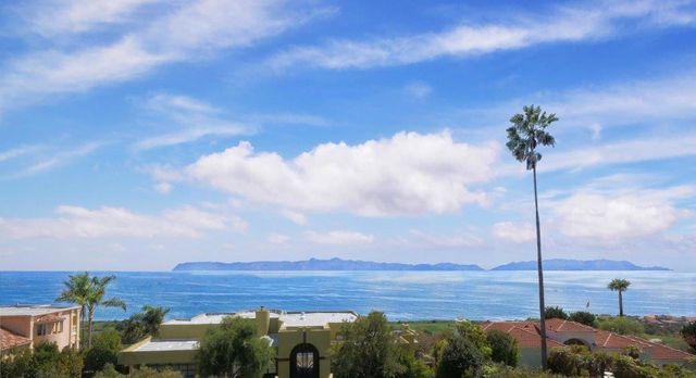 32524 Seacliff Drive, Rancho Palos Verdes, CA 90275