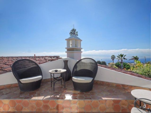 32524 Seacliff Drive, Rancho Palos Verdes, CA 90275