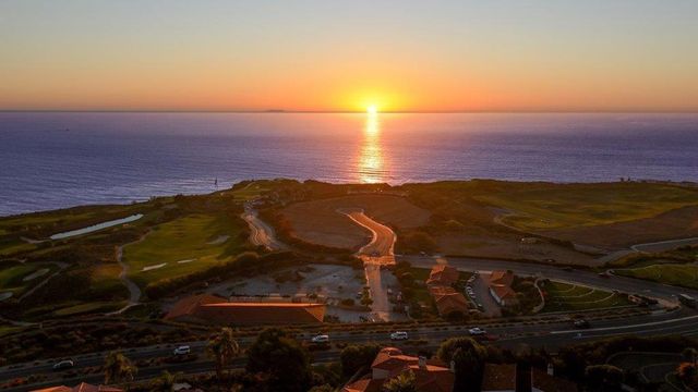 32524 Seacliff Drive, Rancho Palos Verdes, CA 90275