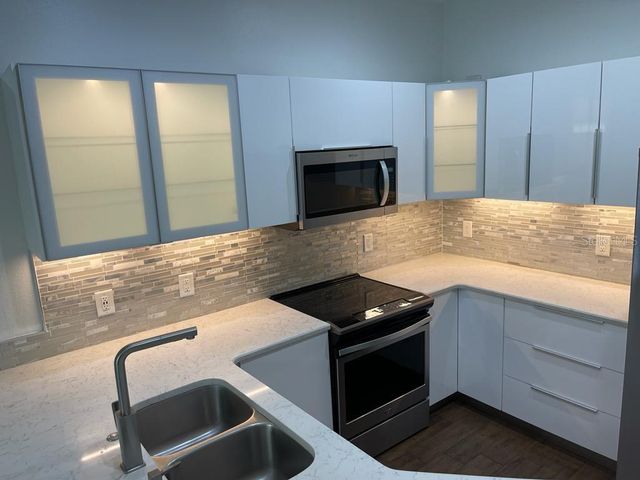 3153 CAPRI ISLE WAY, Orlando, FL 32835