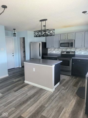 868 Wheatgrass Drive, Greenwood, IN 46143