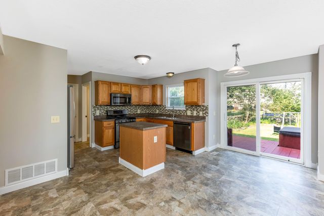 656 Cedar Run Drive, Blacklick, OH 43004
