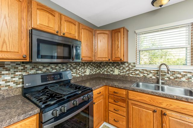 656 Cedar Run Drive, Blacklick, OH 43004
