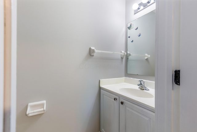 656 Cedar Run Drive, Blacklick, OH 43004