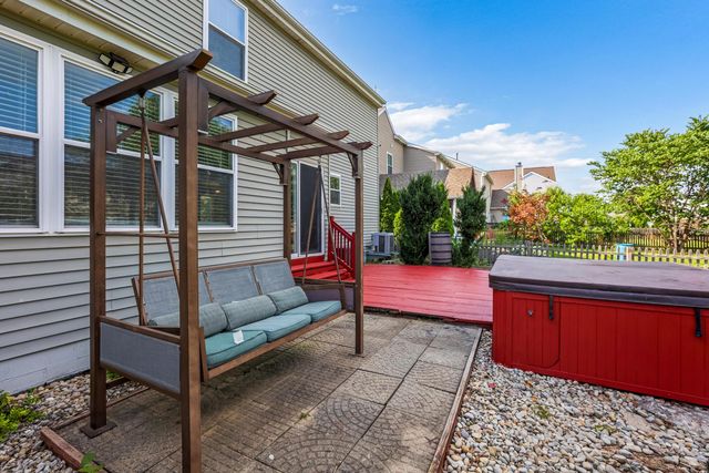 656 Cedar Run Drive, Blacklick, OH 43004