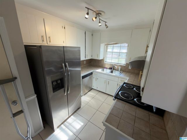 1641 AZALEA DRIVE, Birmingham, AL 35235