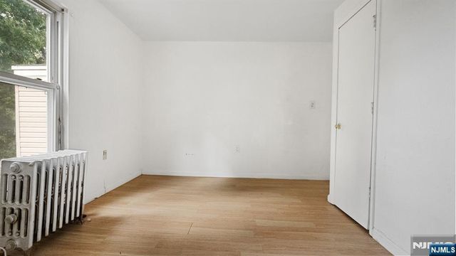 265 18th Street, Newark, NJ 07103