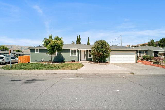 450 Palmer Street, Milpitas, CA 95035