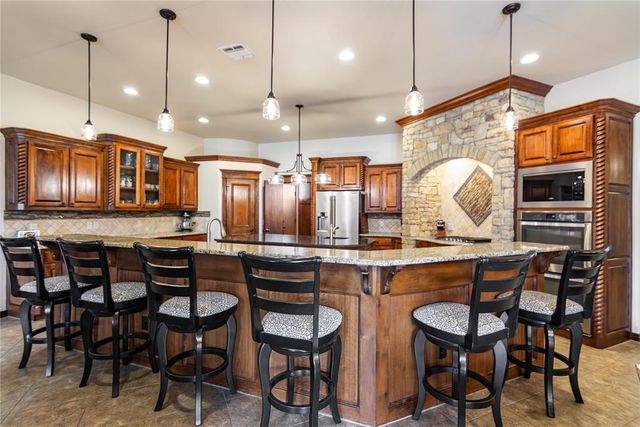 14424 Caledonia Way, Oklahoma City, OK 73142