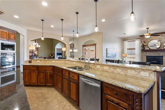 14424 Caledonia Way, Oklahoma City, OK 73142