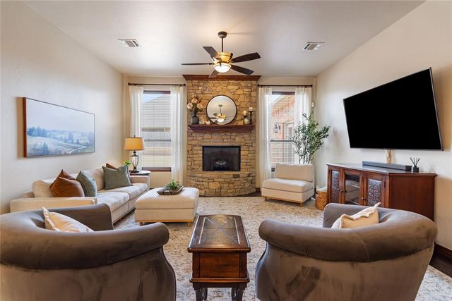 14424 Caledonia Way, Oklahoma City, OK 73142