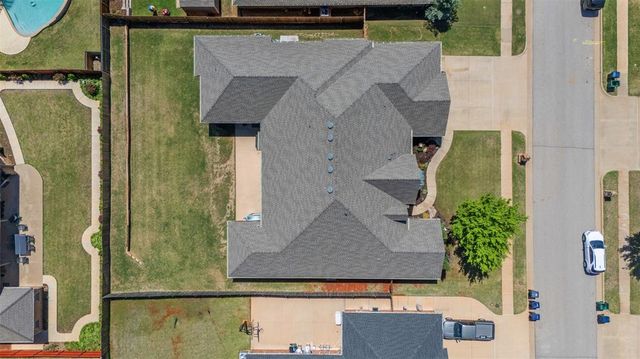14424 Caledonia Way, Oklahoma City, OK 73142