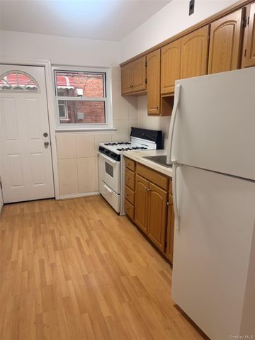 76-41 170th Street, Fresh Meadows, NY 11366
