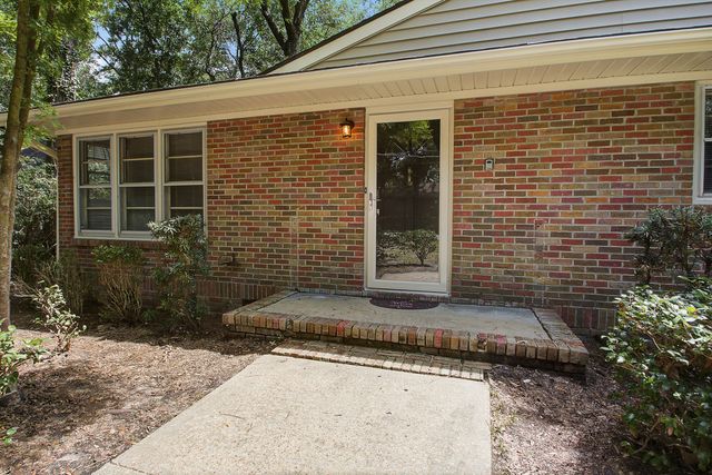 114 Live Oak Road, Summerville, SC 29485