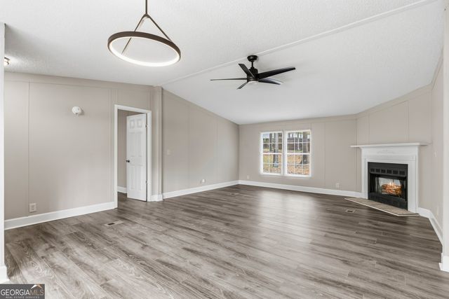 279 Possum Point Drive, Eatonton, GA 31024