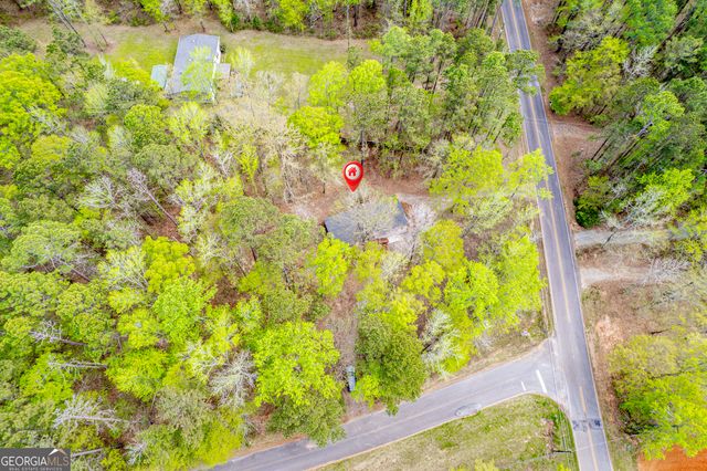 279 Possum Point Drive, Eatonton, GA 31024