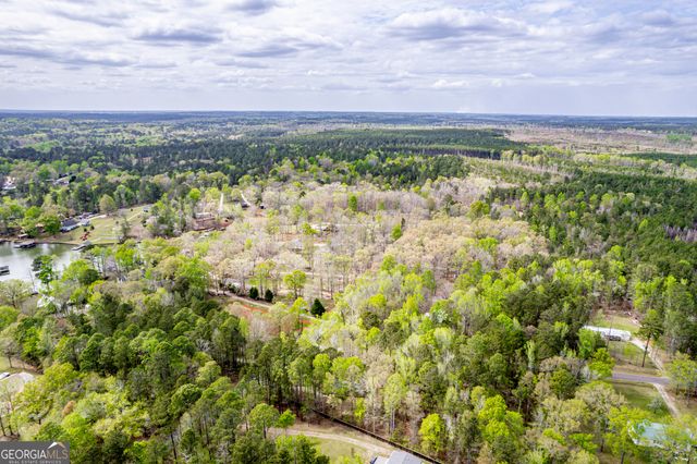 279 Possum Point Drive, Eatonton, GA 31024