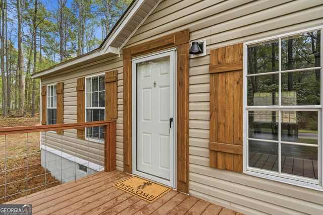 279 Possum Point Drive, Eatonton, GA 31024
