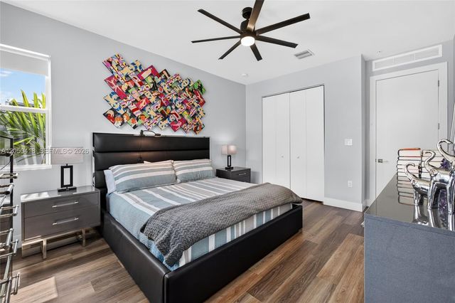 405 NE 35th Ct 5, Oakland Park, FL 33334