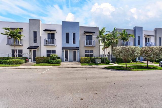 405 NE 35th Ct 5, Oakland Park, FL 33334