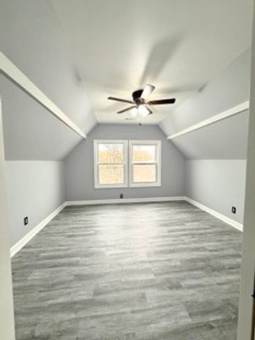 2302 N Central Park Avenue, Chicago, IL 60647