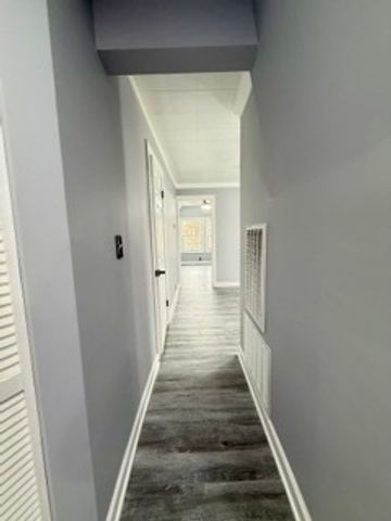 2302 N Central Park Avenue, Chicago, IL 60647