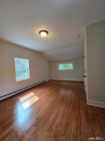 552 Route 32, Franklin, CT 06254