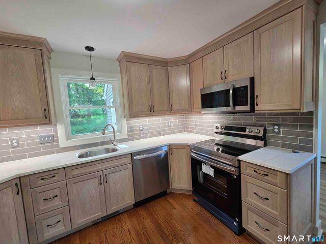 552 Route 32, Franklin, CT 06254