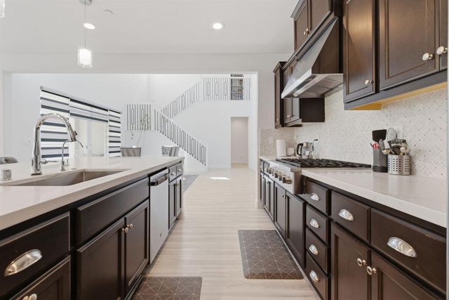 4676 Ian Ln, Tracy, CA 95377