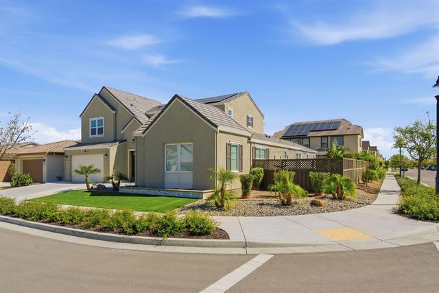 4676 Ian Ln, Tracy, CA 95377