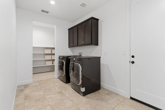 4676 Ian Ln, Tracy, CA 95377