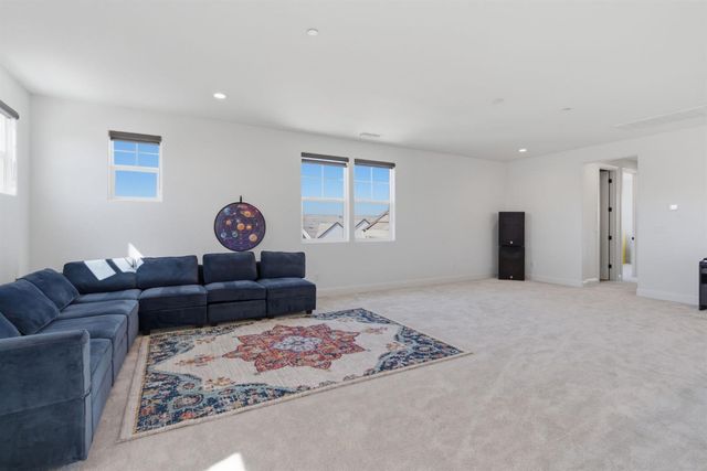 4676 Ian Ln, Tracy, CA 95377