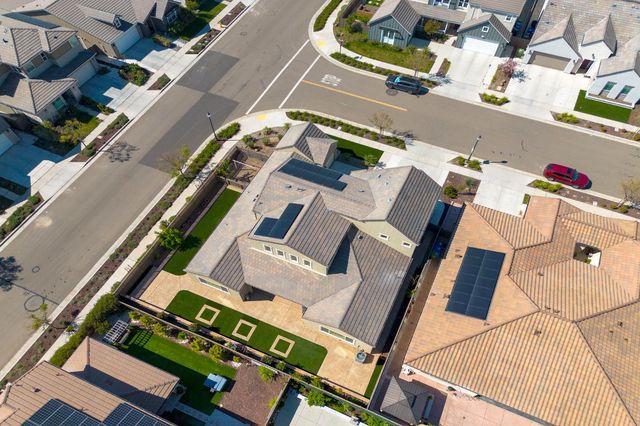 4676 Ian Ln, Tracy, CA 95377